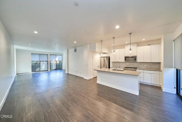 4201 Pennsylvania Avenue C2, Glendale, CA 91214