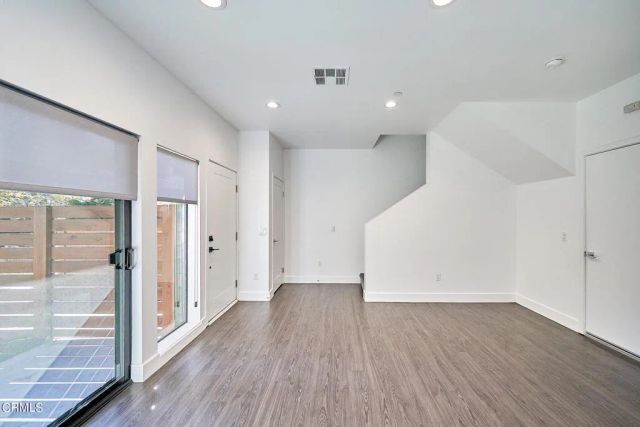 4201 Pennsylvania Avenue C2, Glendale, CA 91214