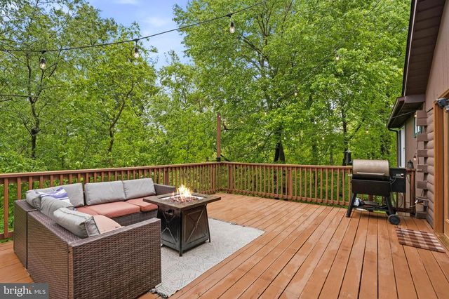 4713 CHIPPEWA DR, White Hall, MD 21161