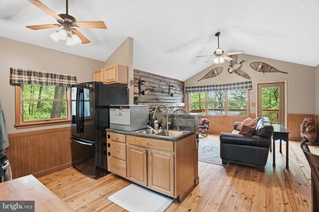 4713 CHIPPEWA DR, White Hall, MD 21161