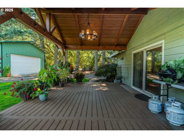 25152 Sw LADD HILL Rd, Sherwood, OR 97140