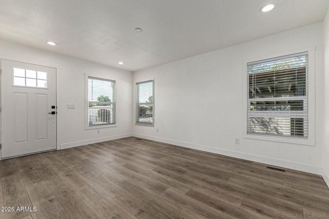 7722 E HARMONY Avenue, Mesa, AZ 85209