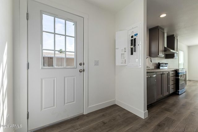 7722 E HARMONY Avenue, Mesa, AZ 85209