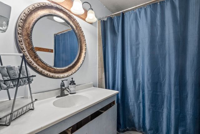 9280 NE County Road 2100, Talco, TX 75487