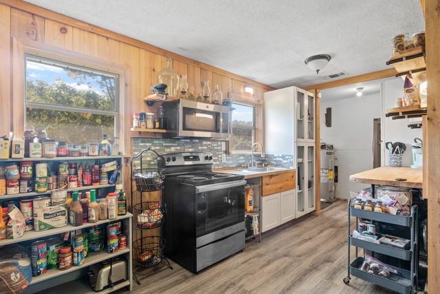 9280 NE County Road 2100, Talco, TX 75487