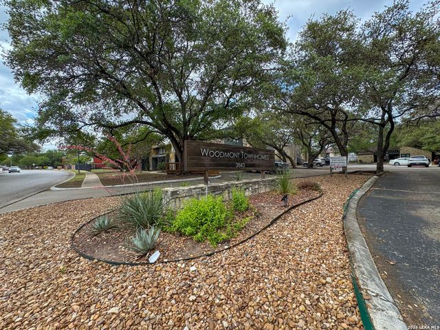 3843 Barrington St Apt 160P, San Antonio, TX 78217