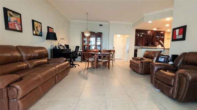 16101 Emerald Estates Dr 254 254, Weston, FL 33331