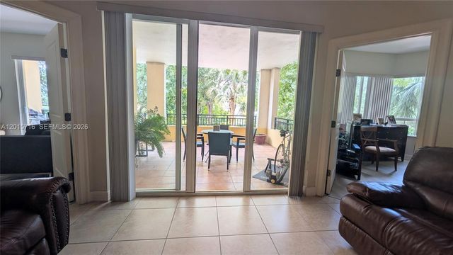 16101 Emerald Estates Dr 254 254, Weston, FL 33331
