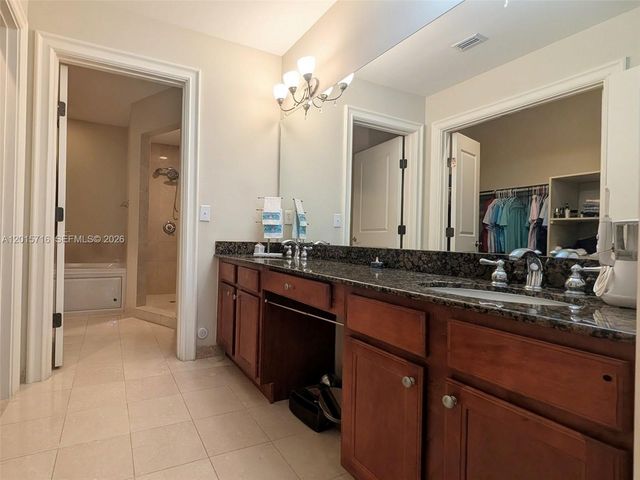 16101 Emerald Estates Dr 254 254, Weston, FL 33331