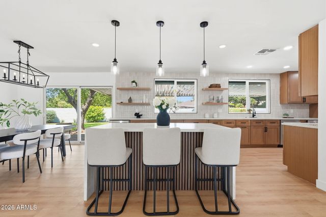 2410 E WESLEYAN Drive, Tempe, AZ 85282