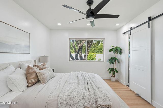 2410 E WESLEYAN Drive, Tempe, AZ 85282