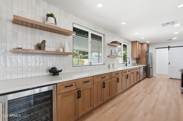 2410 E WESLEYAN Drive, Tempe, AZ 85282