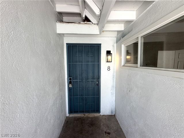 2030 Sunrise Avenue 8, Las Vegas, NV 89101