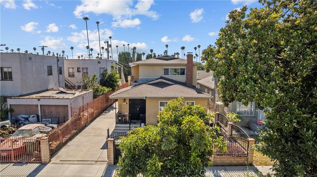 3887 S Van Ness Avenue, Los Angeles, CA 90062