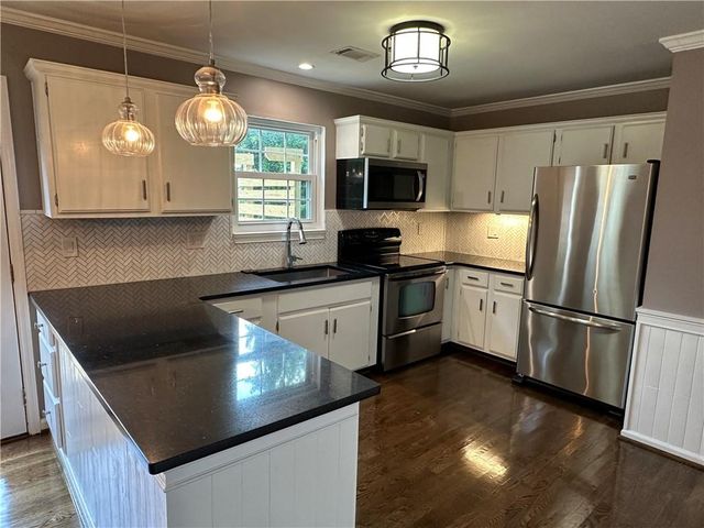 5292 Afton Way SE, Smyrna, GA 30080
