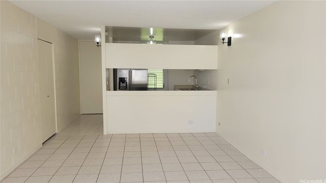 5122 Likini Street 510, Honolulu, HI 96818