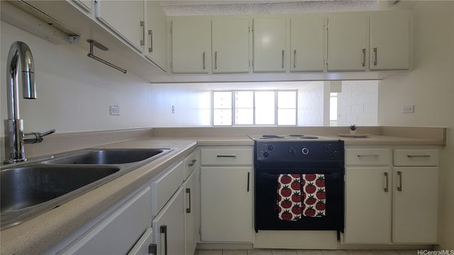 5122 Likini Street 510, Honolulu, HI 96818