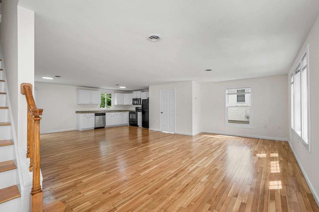 36 Mahogany Run 36, Leominster, MA 01453