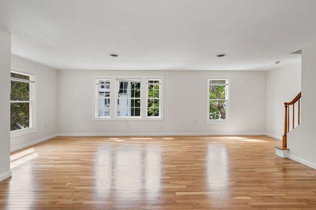 36 Mahogany Run 36, Leominster, MA 01453
