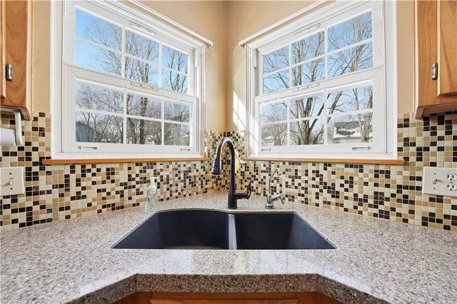 14062 S Blackfoot Court, Olathe, KS 66062