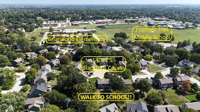 14062 S Blackfoot Court, Olathe, KS 66062