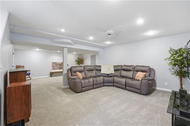 14062 S Blackfoot Court, Olathe, KS 66062