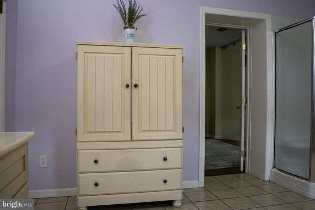 999 W GARDEN RD, Vineland, NJ 08360