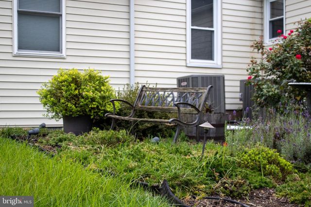 999 W GARDEN RD, Vineland, NJ 08360