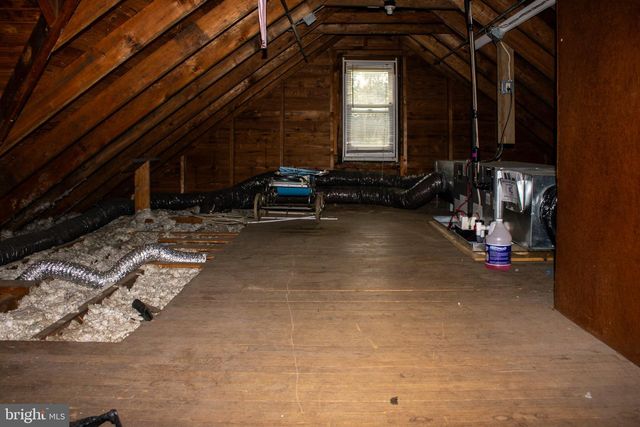999 W GARDEN RD, Vineland, NJ 08360