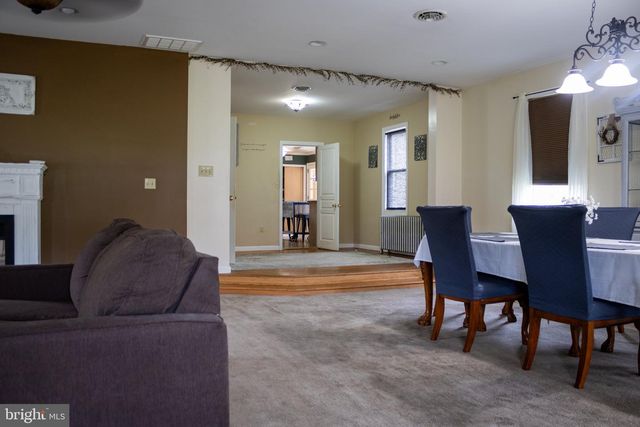 999 W GARDEN RD, Vineland, NJ 08360