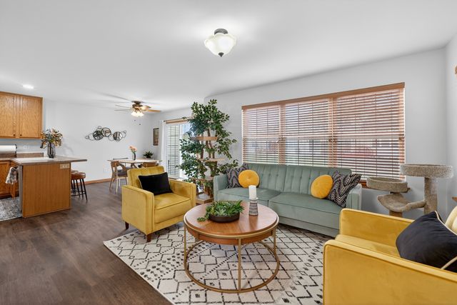 3232 Napa Court, Dekalb, IL 60115