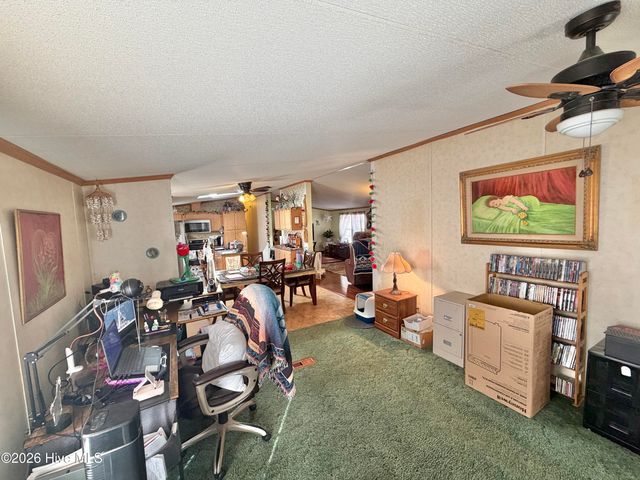 3205 Deanswood Drive, Kinston, NC 28504