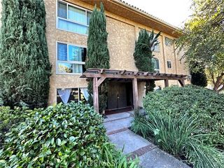 120 S Sierra Madre 204, Pasadena, CA 91107