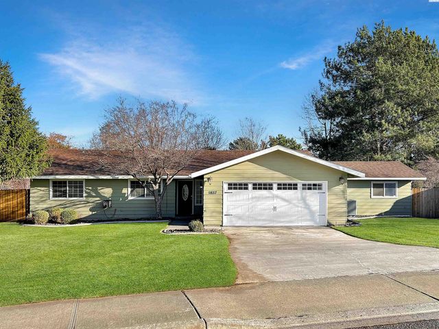 1837 S Olson St, Kennewick, WA 99338