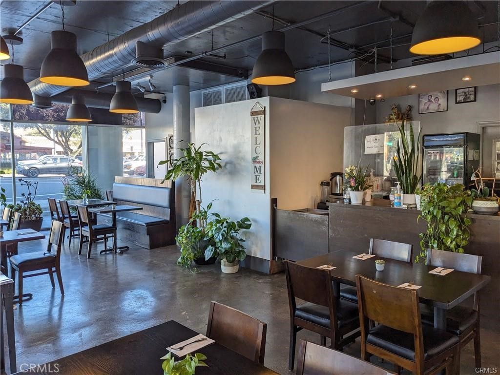 680 N Los Robles Avenue, Pasadena, CA 91101 — exterior