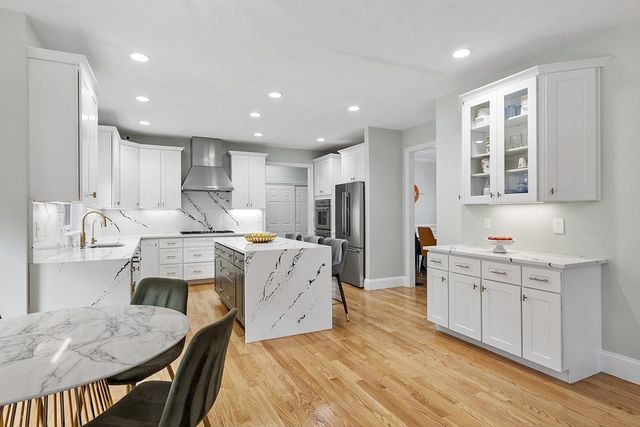 27 Spring Road, Westborough, MA 01581