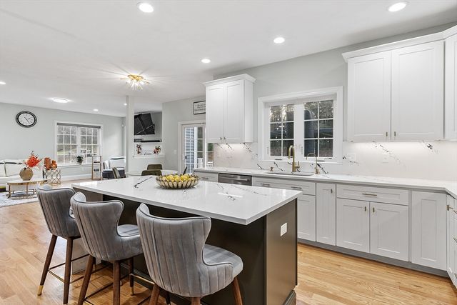 27 Spring Road, Westborough, MA 01581