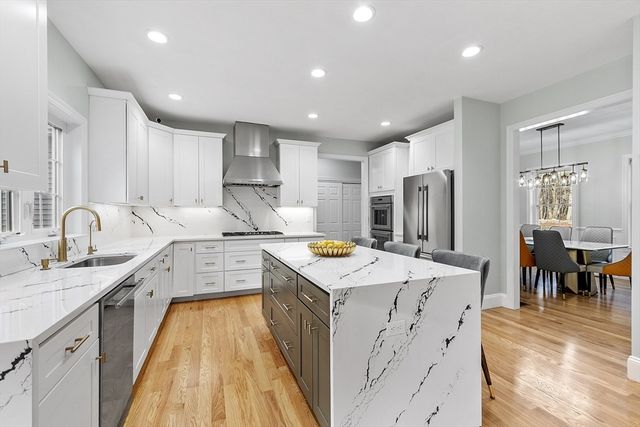 27 Spring Road, Westborough, MA 01581