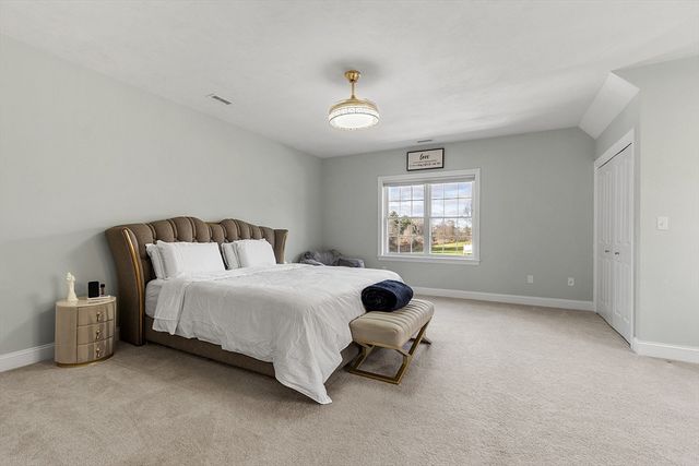 27 Spring Road, Westborough, MA 01581