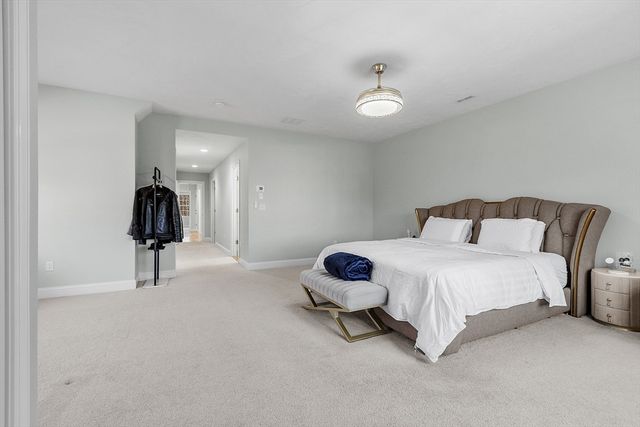 27 Spring Road, Westborough, MA 01581