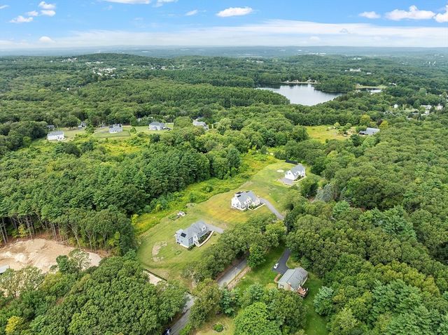 27 Spring Road, Westborough, MA 01581