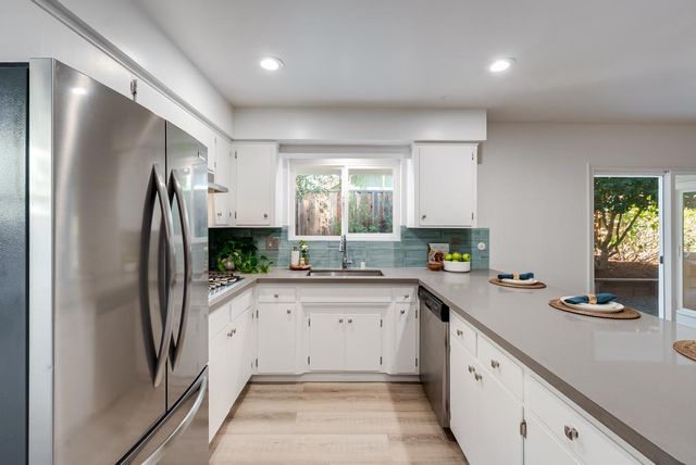 615 Clubhouse Drive, Aptos, CA 95003