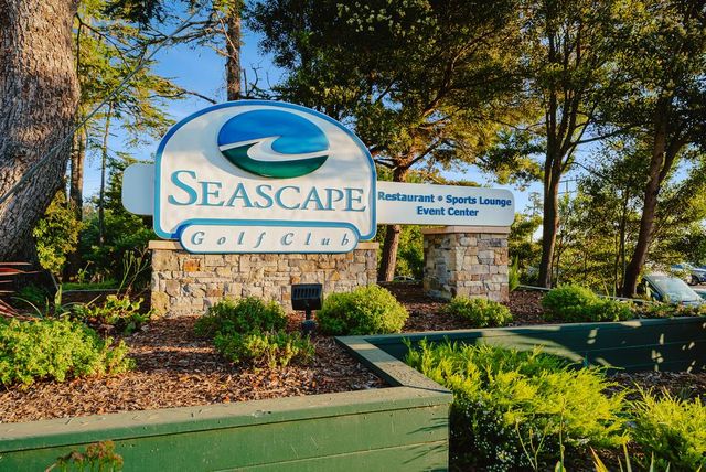 615 Clubhouse Drive, Aptos, CA 95003