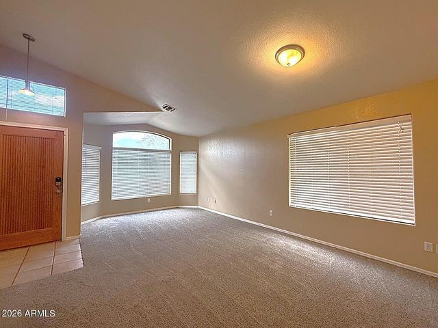 4707 E FRYE Road, Phoenix, AZ 85048