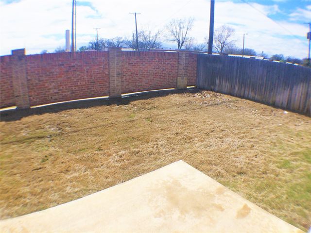 5204 Pebble Beach Trail, Denton, TX 76208