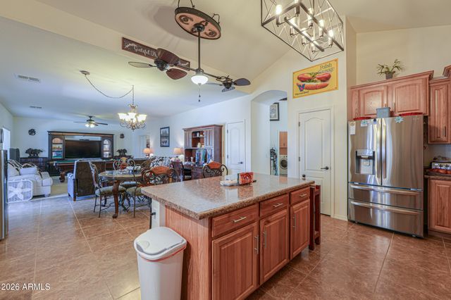 3461 N EXCALIBUR Place, Casa Grande, AZ 85122