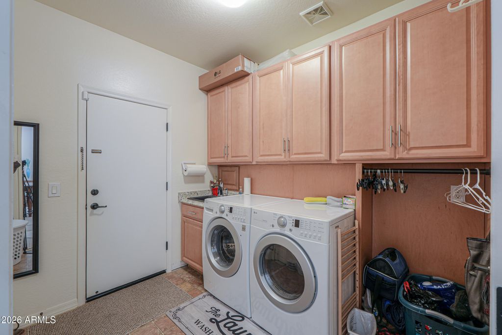 Image 33 of property listing at 3461 N EXCALIBUR Place, Casa Grande, AZ 85122