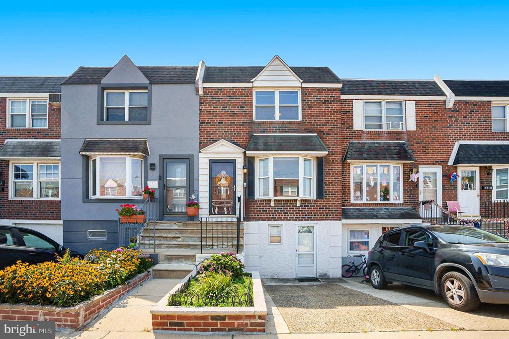 4449 GARDEN ST, Philadelphia, PA 19137