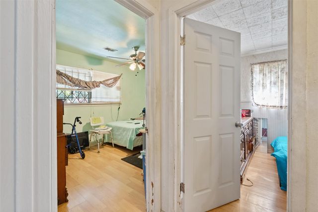 6622 Cobalt Street, Houston, TX 77016