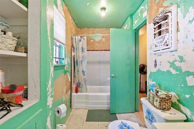 6622 Cobalt Street, Houston, TX 77016